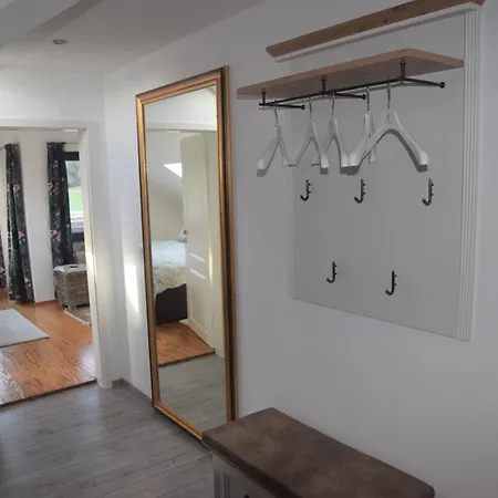 Landweg * 拉恩河畔林堡