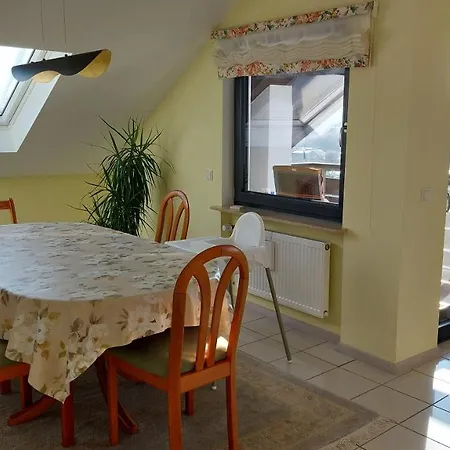 公寓 Landweg 拉恩河畔林堡